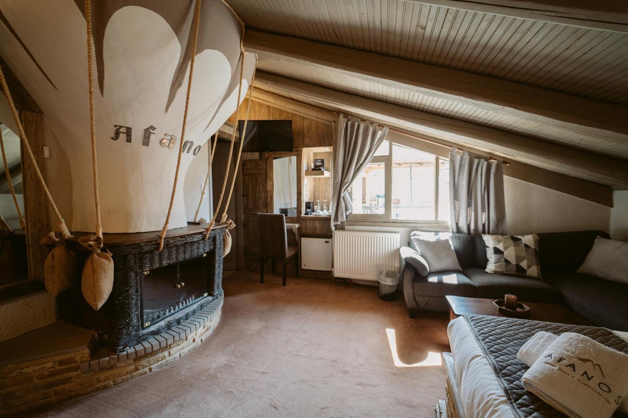 Afanos Guesthouse Арахова Екстериор снимка