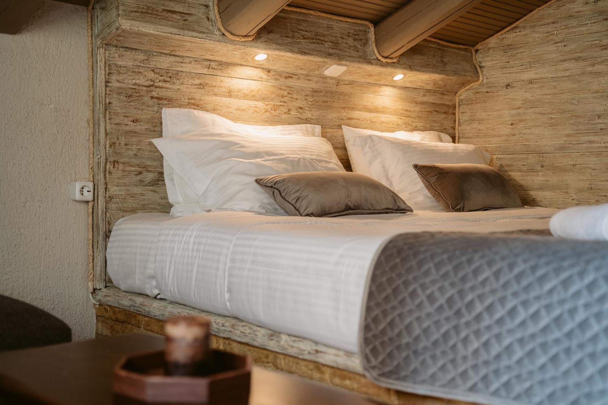 Afanos Guesthouse Арахова Стая снимка