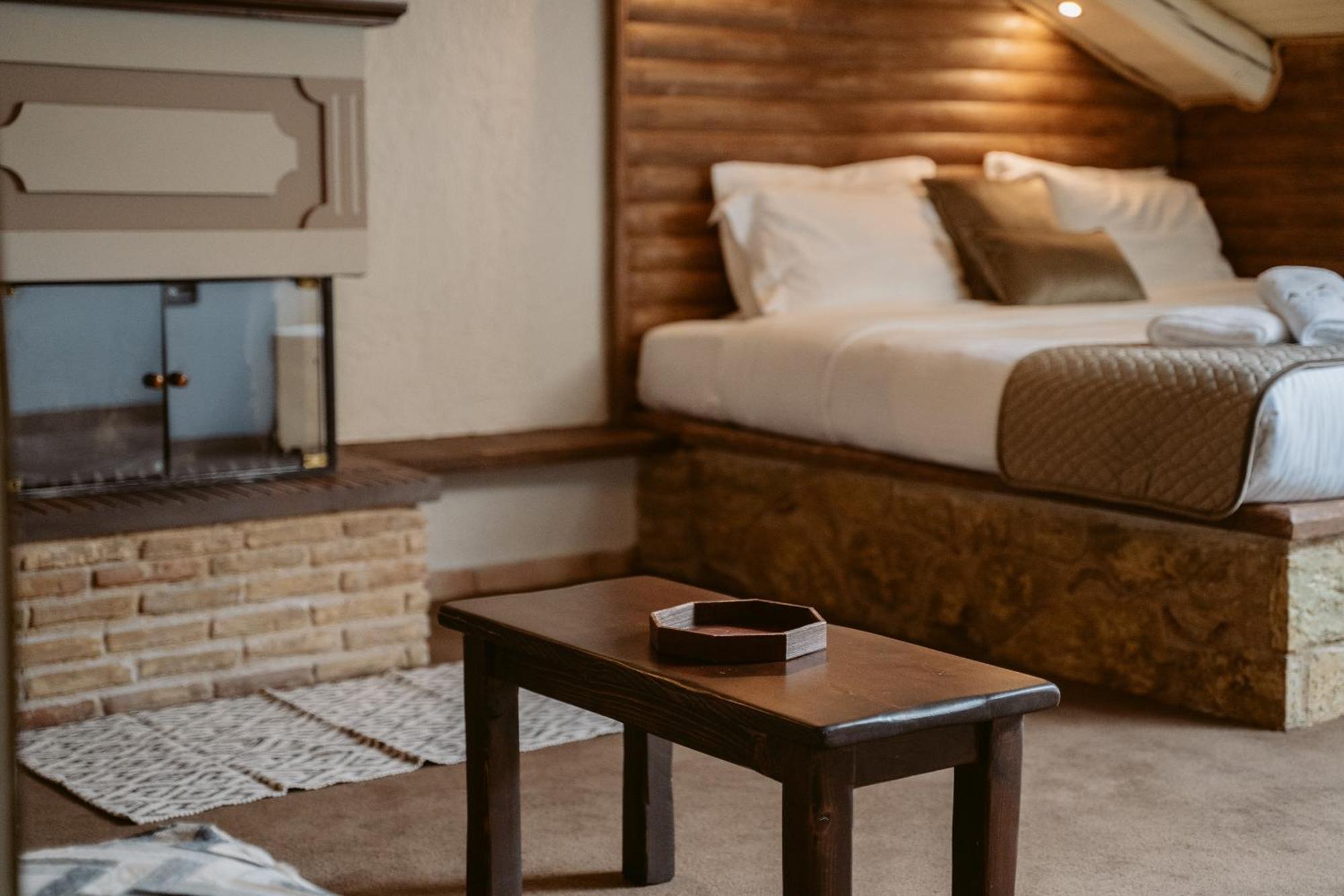 Afanos Guesthouse Арахова Екстериор снимка