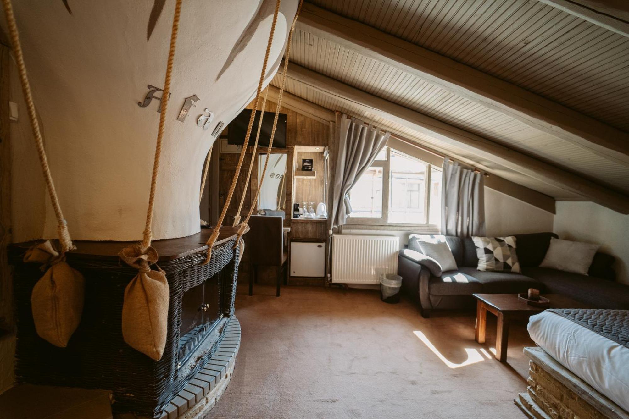 Afanos Guesthouse Арахова Екстериор снимка