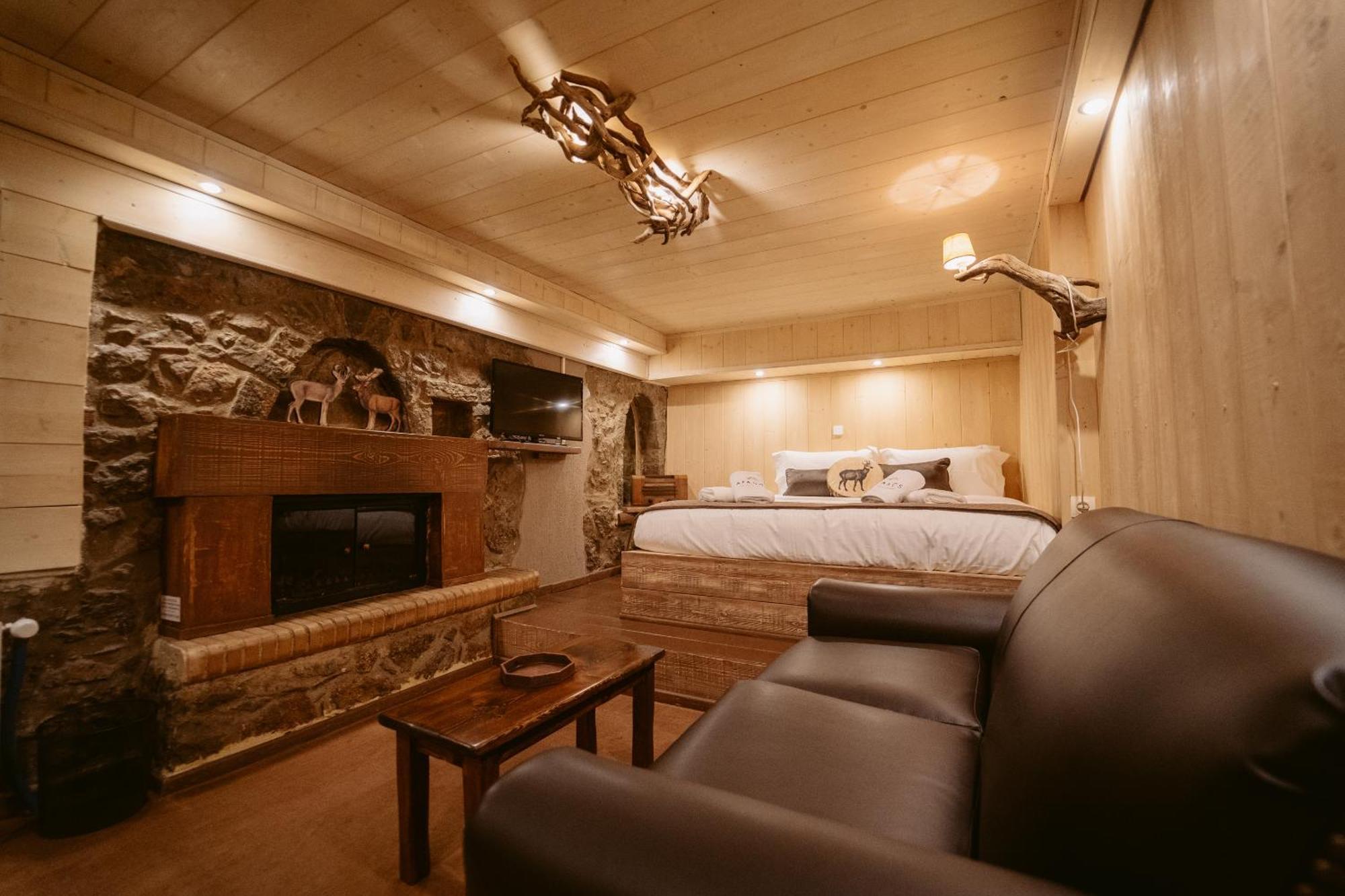 Afanos Guesthouse Арахова Стая снимка