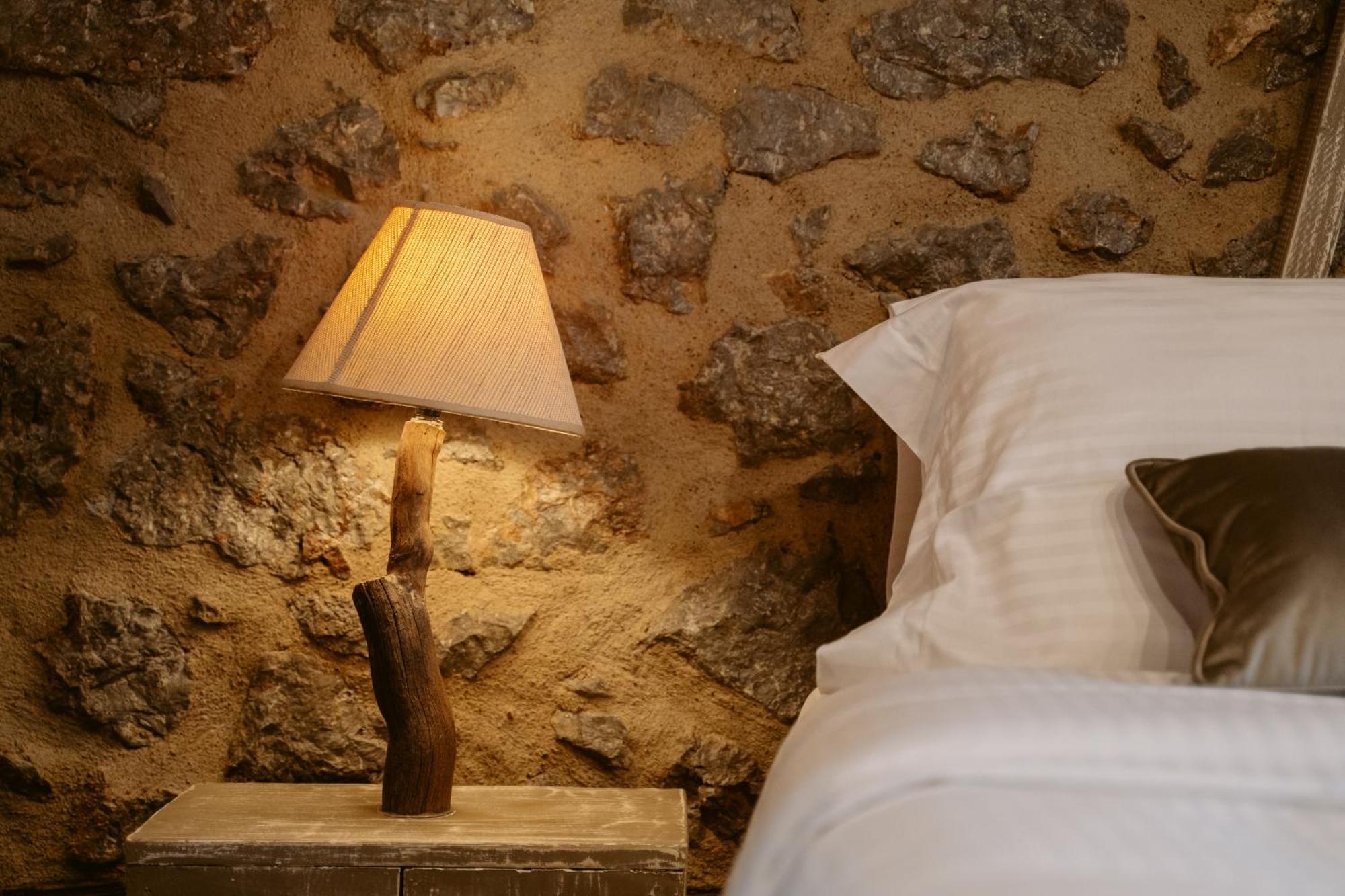Afanos Guesthouse Арахова Стая снимка